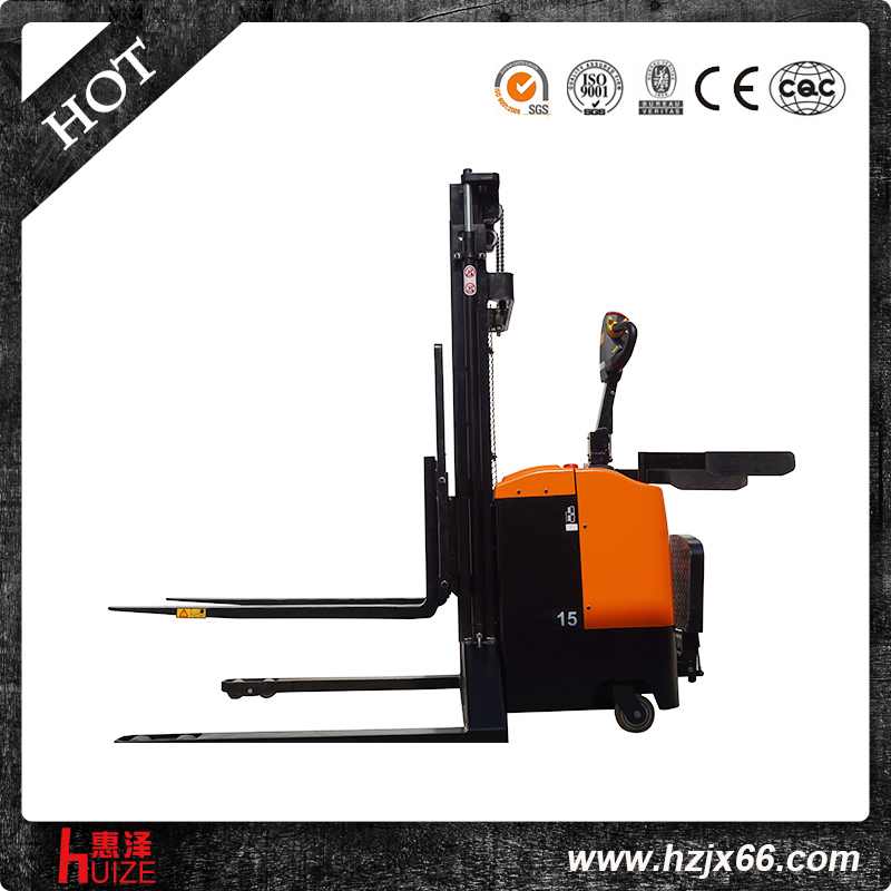 寬腿全電動堆高車 寬腿全電動堆高車